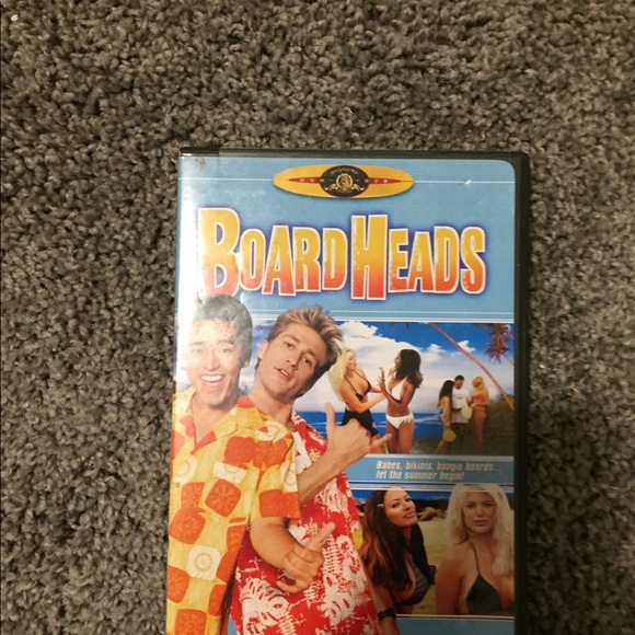 HOLD MOVIES - Picture 2 of 4